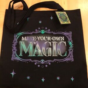 Wicked tote bag NWT